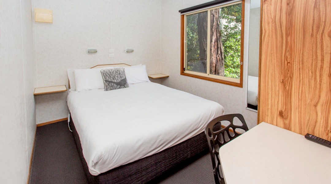 BIG4 Melbourne Accommodation Two Bedroom Holiday Unit 6 berth 900px 07