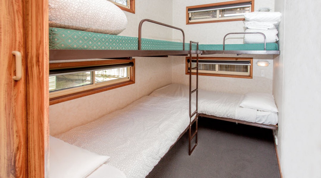 BIG4 Melbourne Accommodation Two Bedroom Holiday Unit 6 berth 900px 09